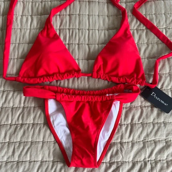Cupshe Red Bikini Set - Picture 1 of 1